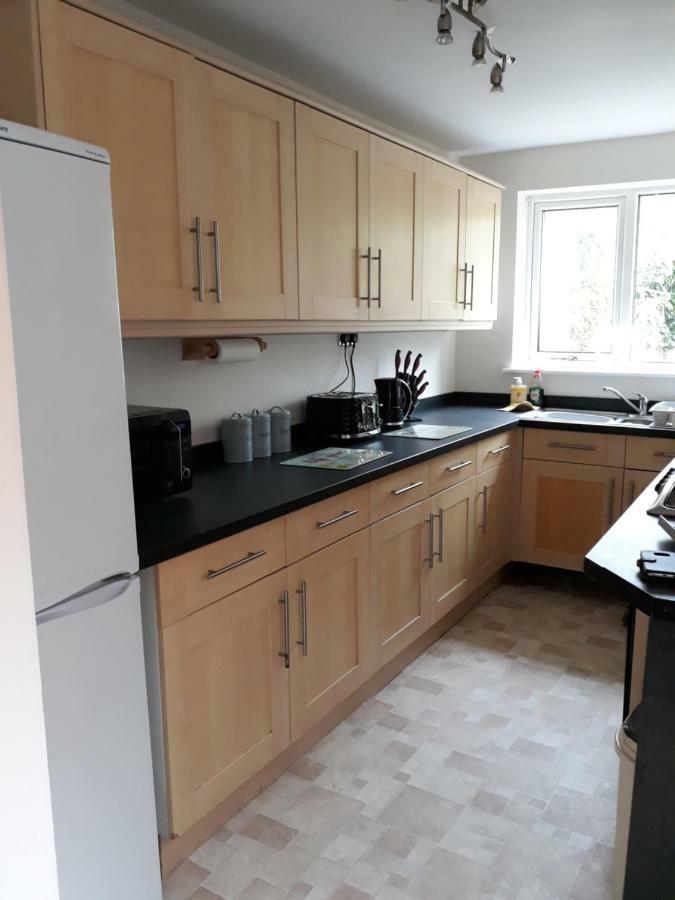 Lincoln Lets 23 Villa ภายนอก รูปภาพ
