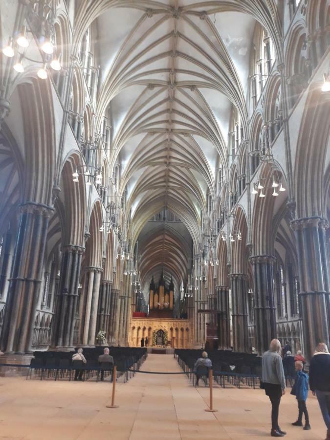 Lincoln Lets 23 Villa ภายนอก รูปภาพ